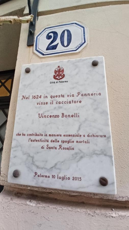 La Casa Del Cacciatore - Alloggio Con Terrazzo Daire Palermo Dış mekan fotoğraf