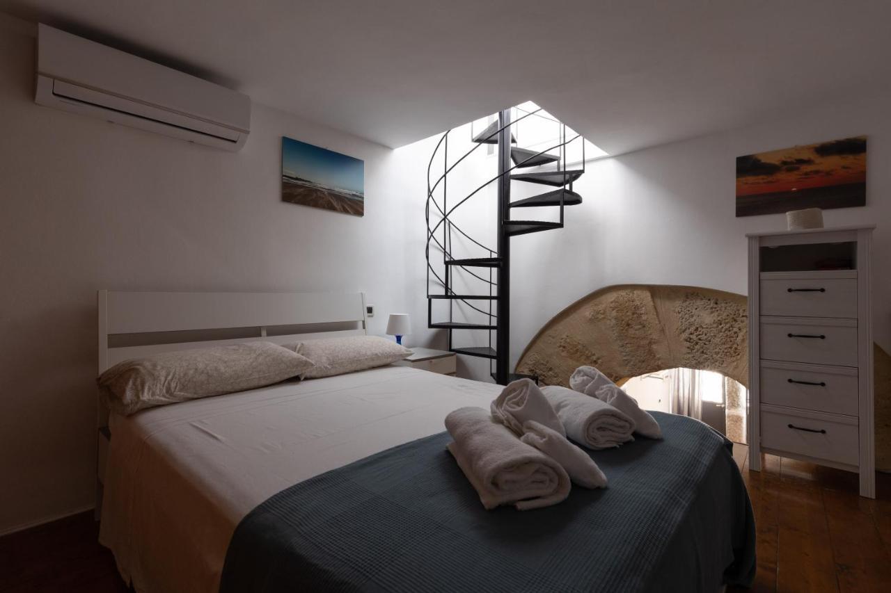 La Casa Del Cacciatore - Alloggio Con Terrazzo Daire Palermo Dış mekan fotoğraf